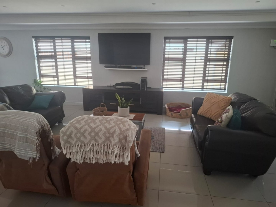 3 Bedroom Property for Sale in Fairview Golf Estate Western Cape